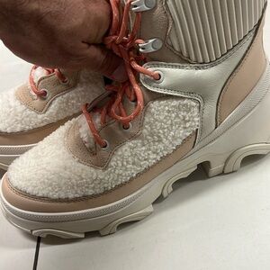 COPY - Sorel nl4813-260 cream waterproof winter boot new w/tag